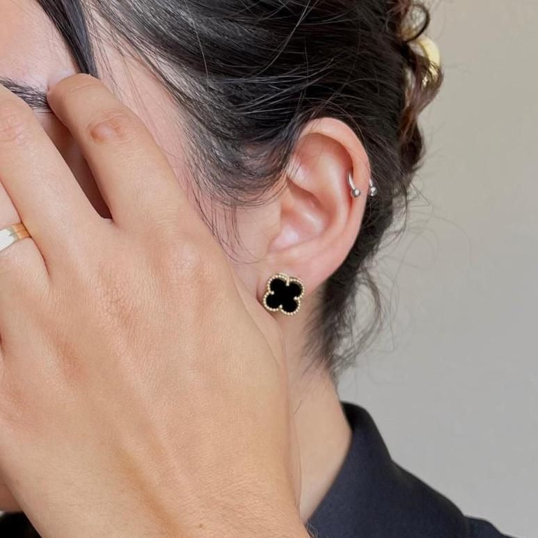 Vintage clover earrings | Onyx