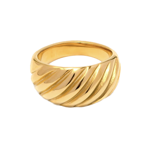 Croissant dome ring